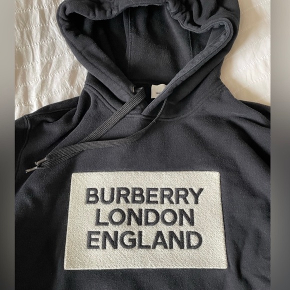 Authentic Burberry London hoodie - Picture 3 of 4